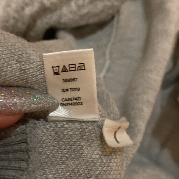 Ombré Lou & Grey Sweater - Picture 5 of 6